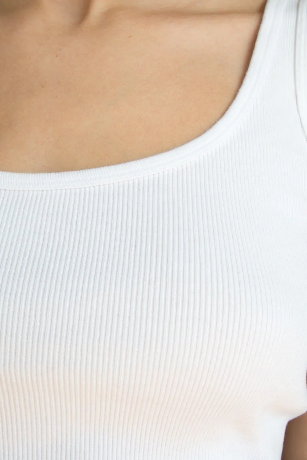Discount Sheena Long Tank Tubes & Tanks|Whites